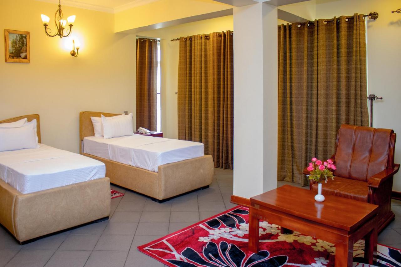 seven skies hotel Arusha Exteriör bild
