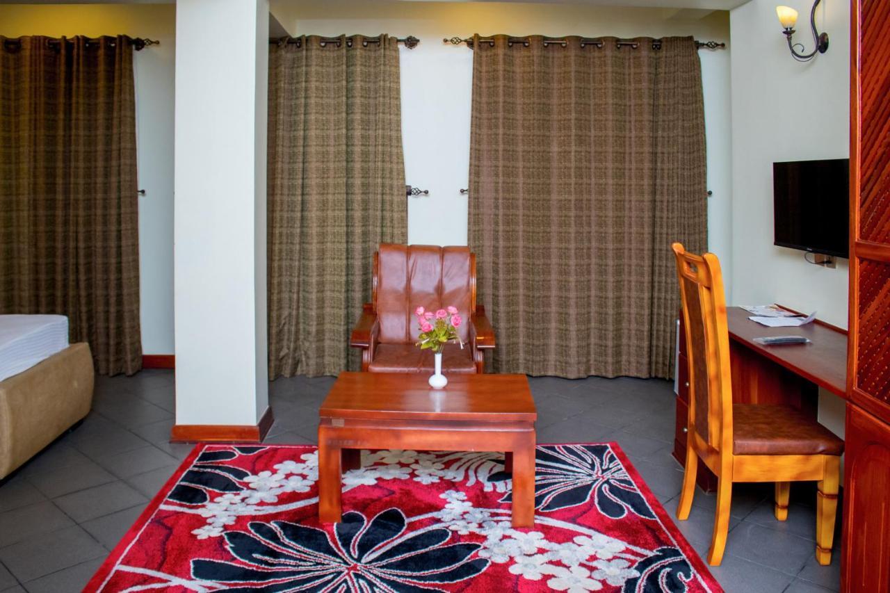 seven skies hotel Arusha Exteriör bild