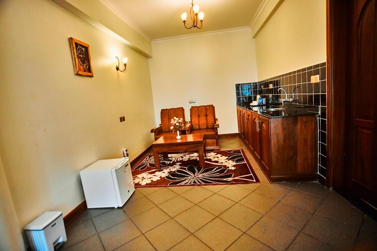 seven skies hotel Arusha Exteriör bild