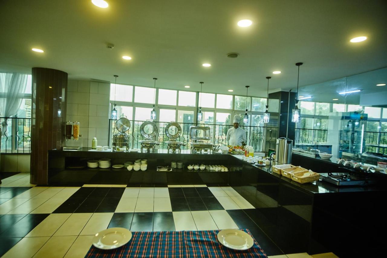 seven skies hotel Arusha Exteriör bild